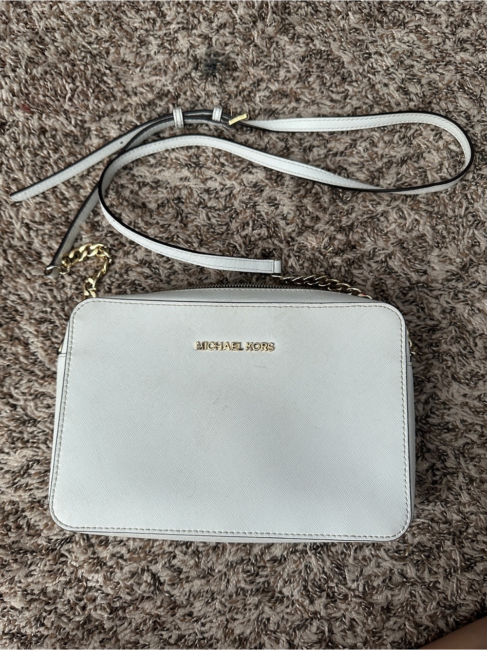Michael Kors White Crossbody Bag with Gold Hardware - Picture 1 of 3